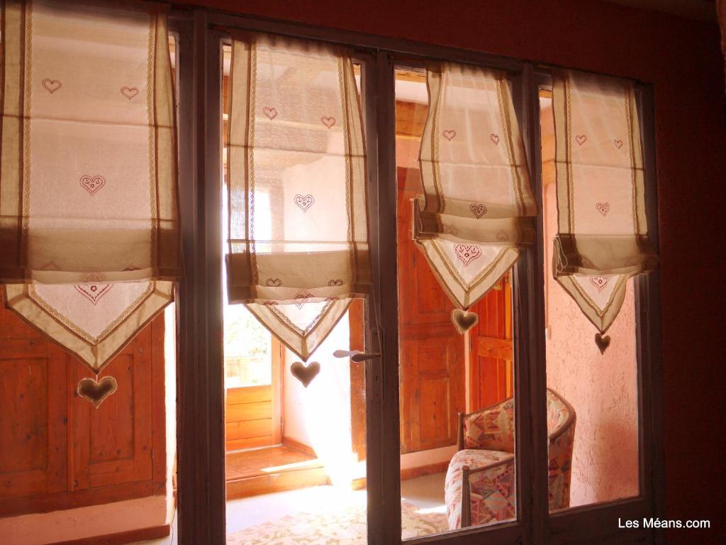 Les Means Bed & Breakfast Meolans-Revel Bilik gambar